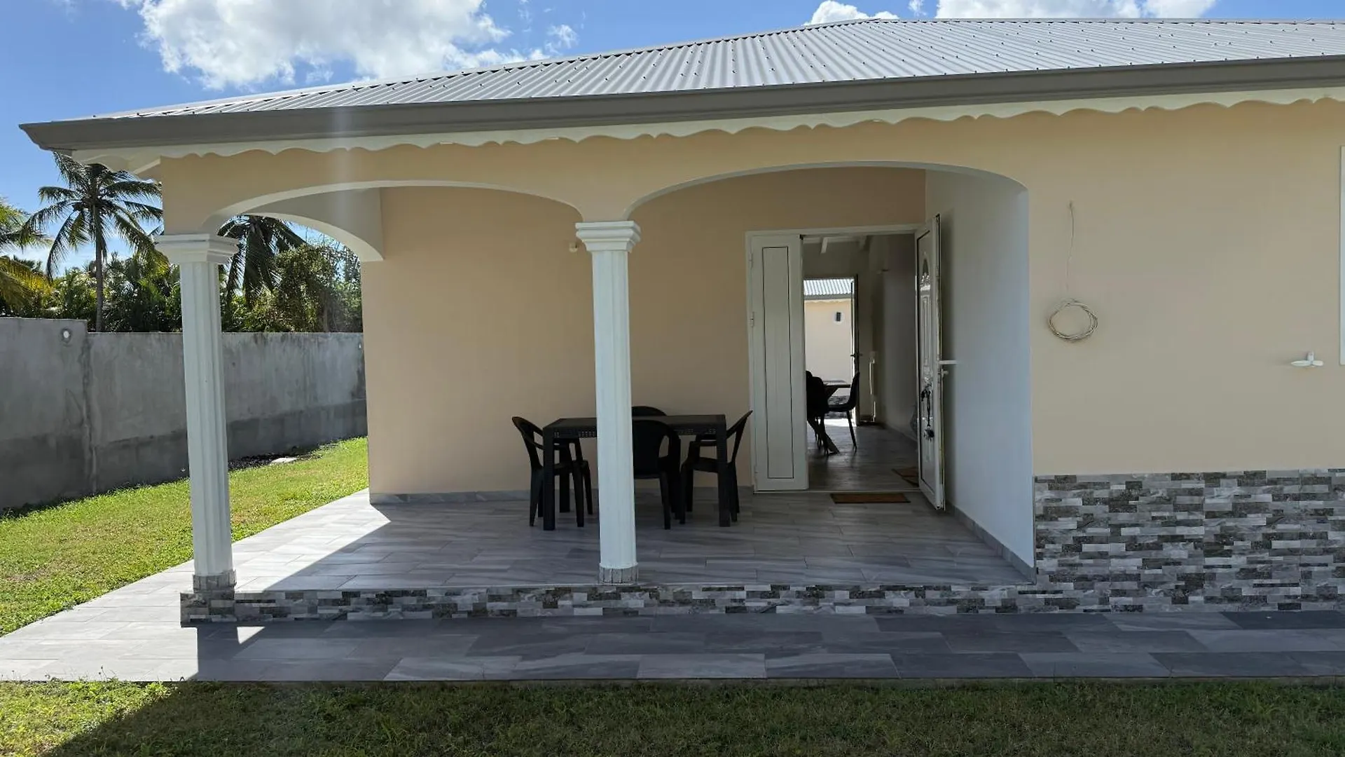 Gites Royal Passion Saint-Francois  Holiday home Saint-Francois (Grande-Terre)